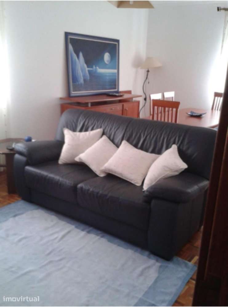 Quarto - localizado em Bairro do Sol Coimbra - Grande imagem: 5/6