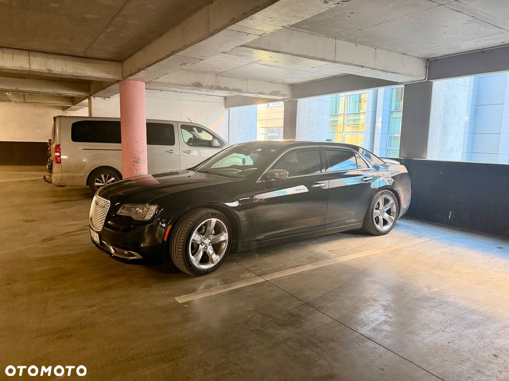 Chrysler 300C - 13