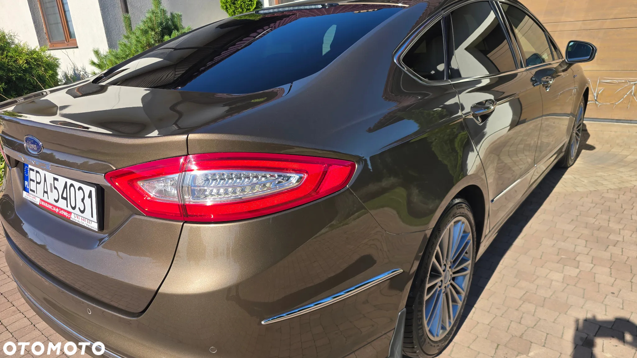 Ford Mondeo Vignale 2.0 EcoBoost - 10