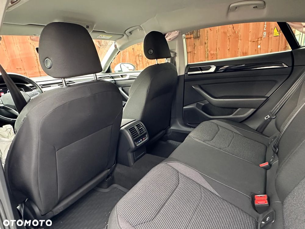 Volkswagen Arteon 2.0 TDI SCR Essence DSG - 13