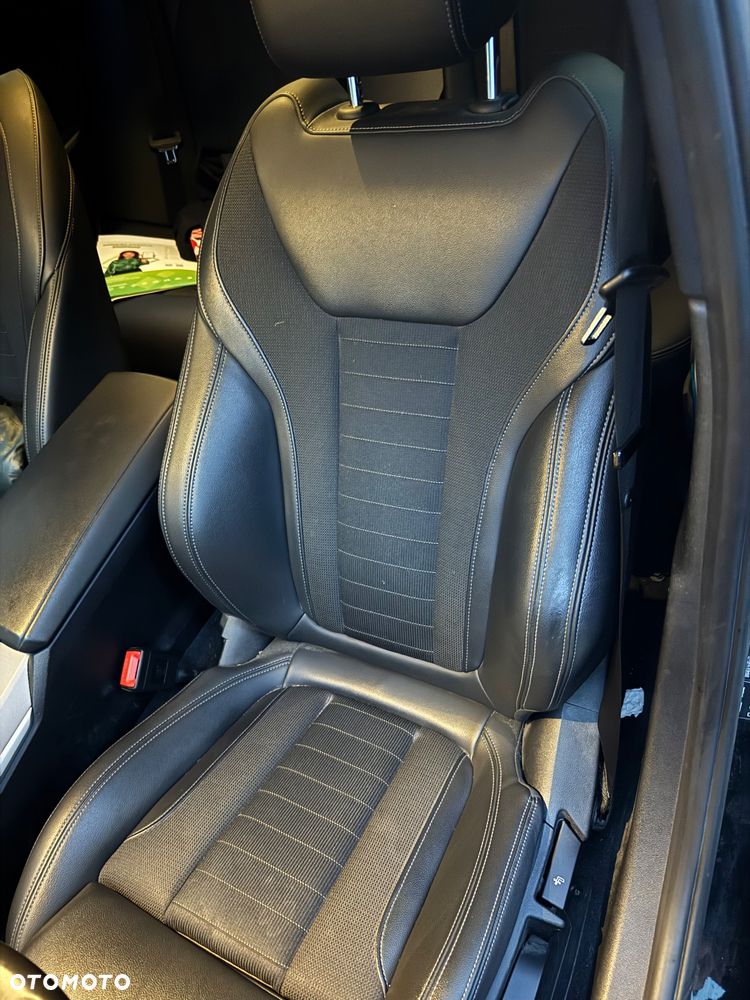 BMW Seria 3 320d xDrive Sport Line Shadow - 18