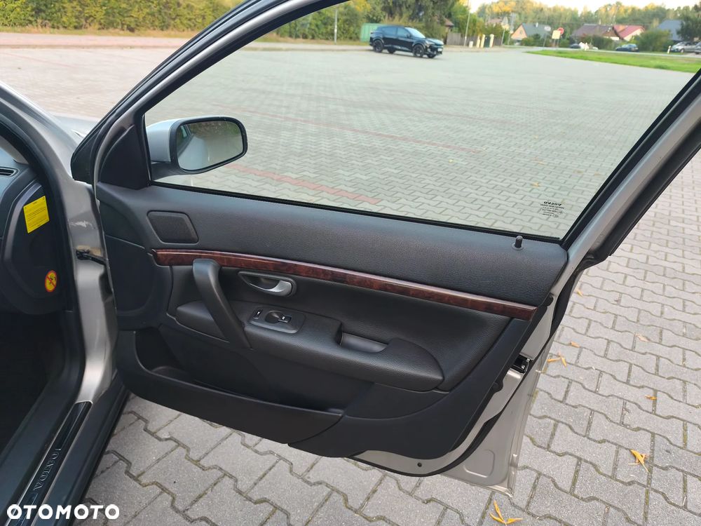 Volvo S80 2.4D Momentum - 33
