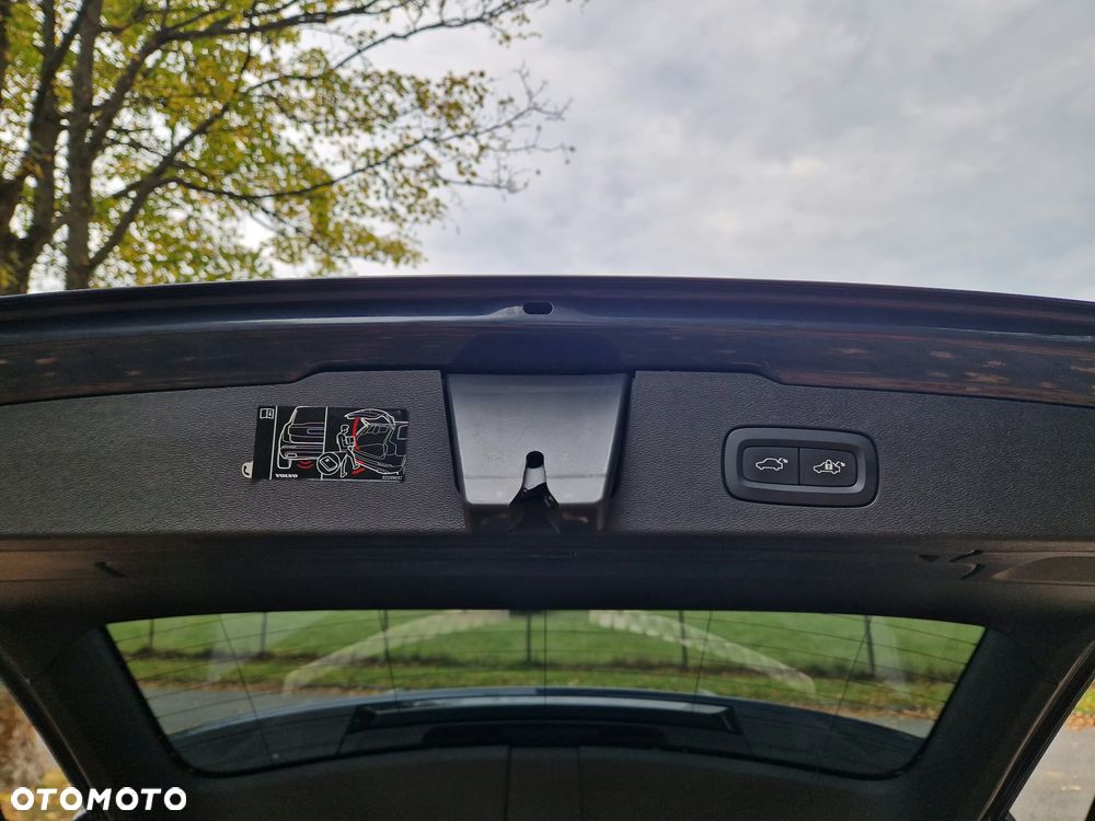 Volvo V60 T6 AWD Recharge Geartronic Inscription Expression - 25