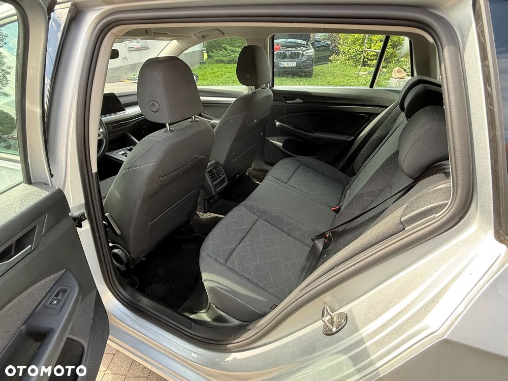 Volkswagen Golf Variant 1.5 eTSI EVO Life DSG - 9