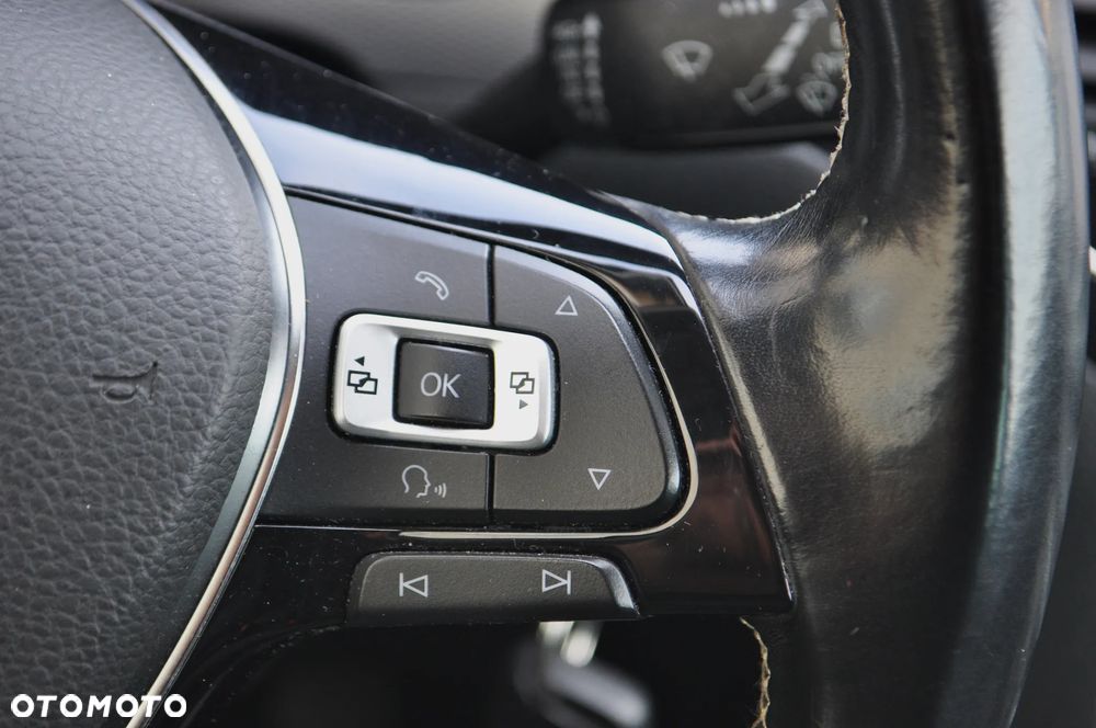 Volkswagen Golf Sportsvan 1.2 TSI BlueMotion Technology Lounge - 15