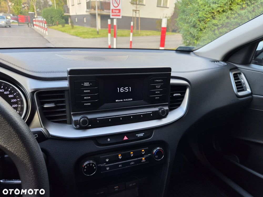 Kia Ceed 2019 photo 3