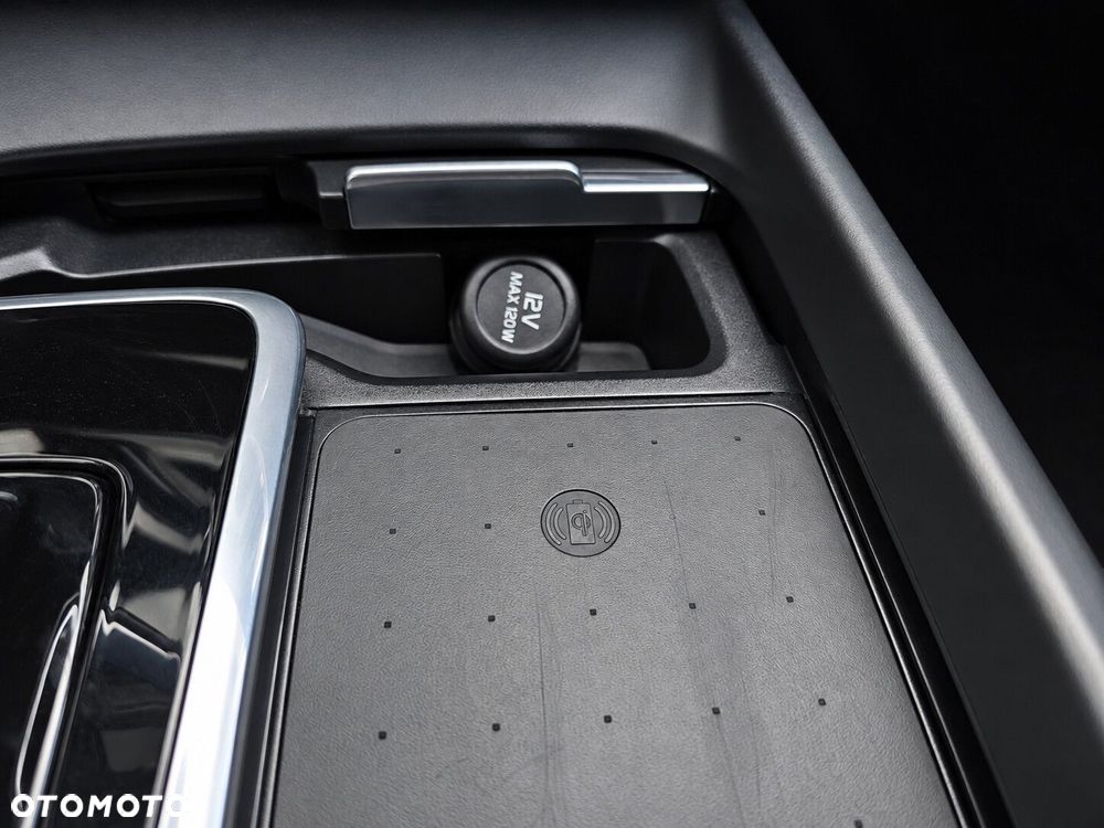 Volvo V60 B3 B Momentum Core - 23