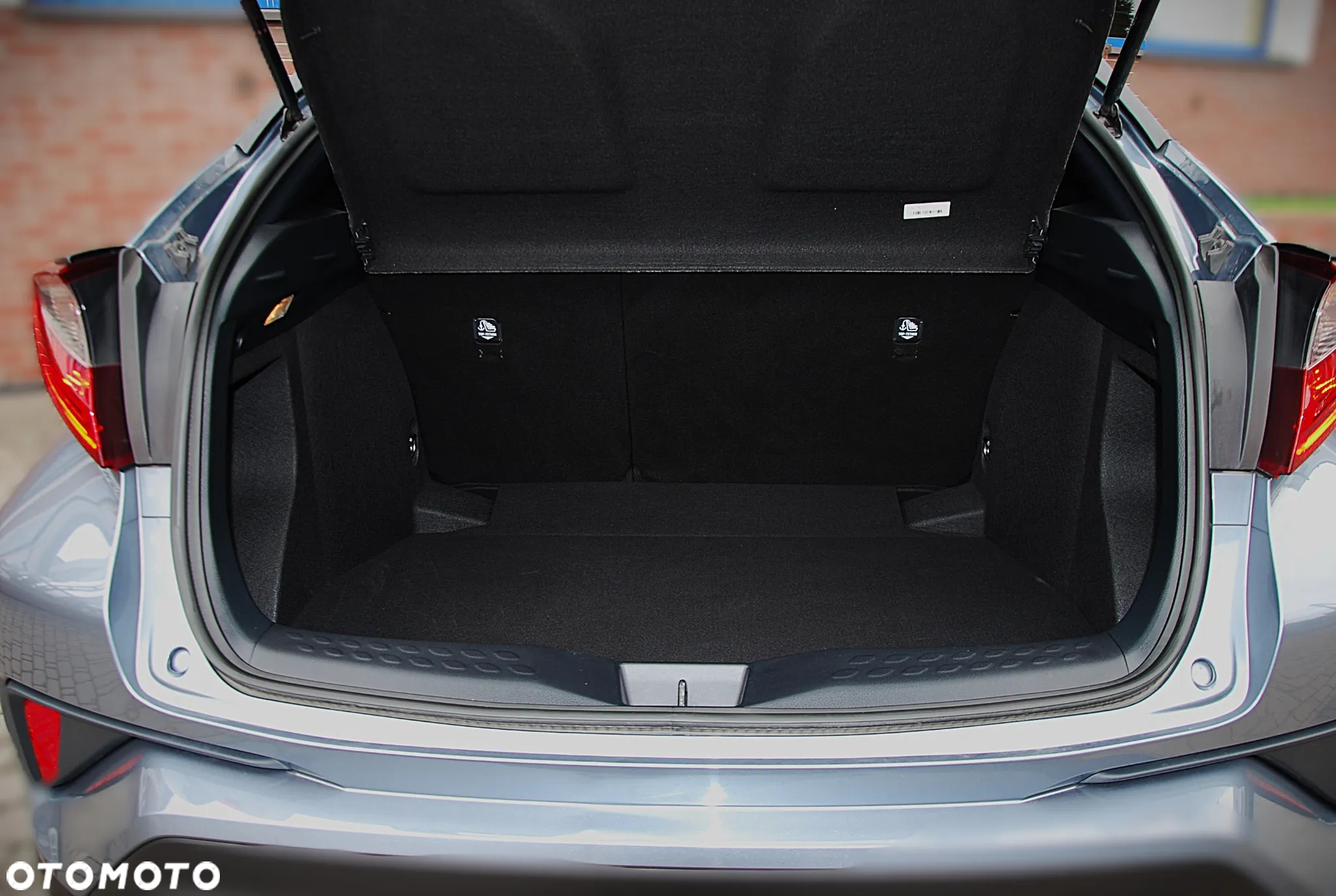 Toyota C-HR 1.8 Hybrid Comfort - 17