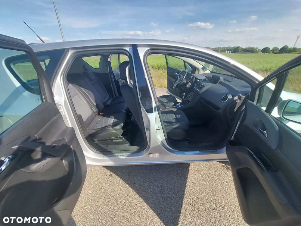 Opel Meriva 1.4 T Cosmo - 11