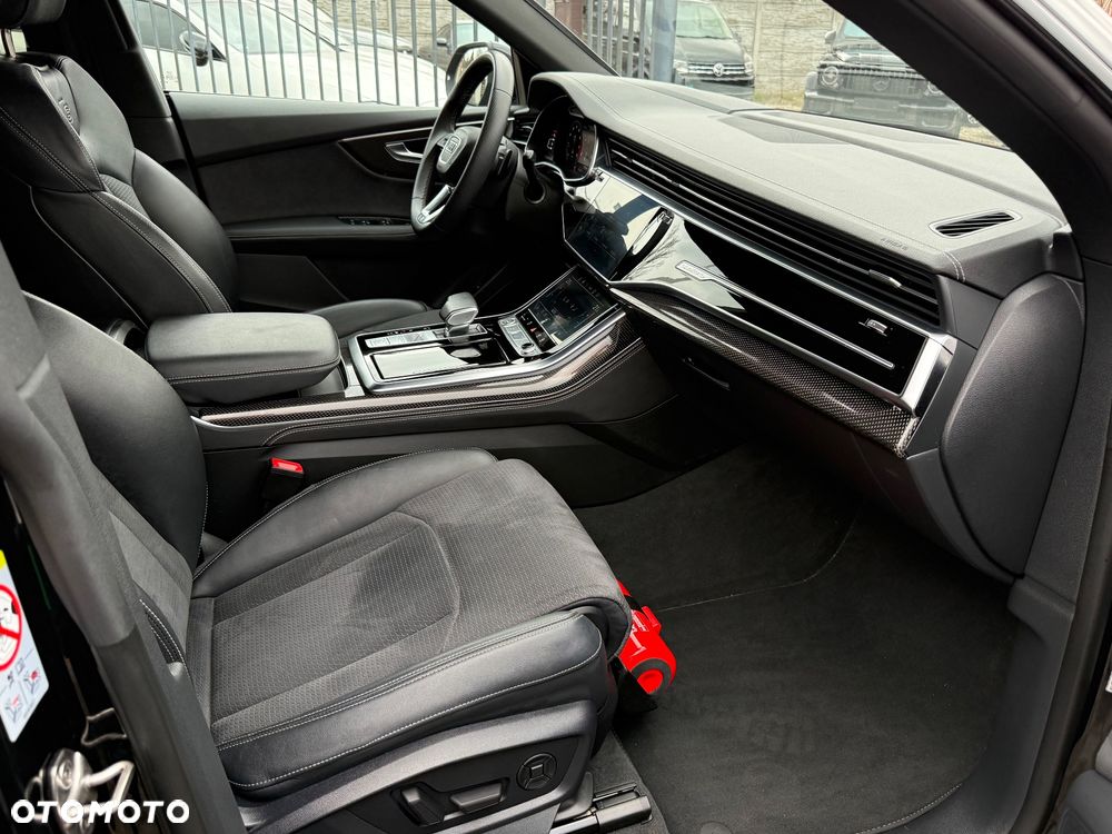 Audi SQ8 - 40