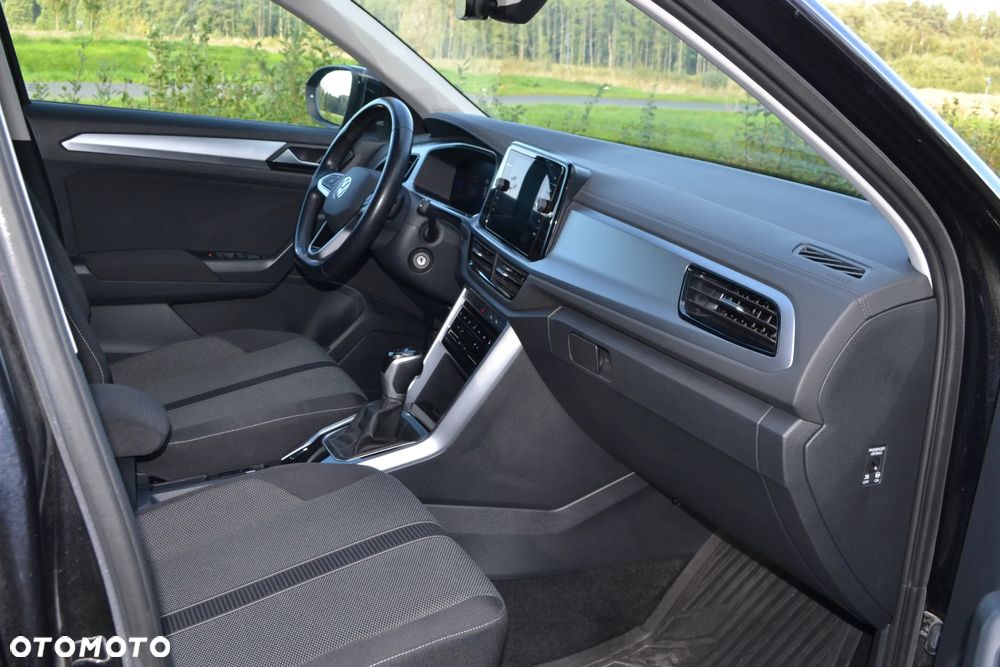 Volkswagen T-Roc - 5