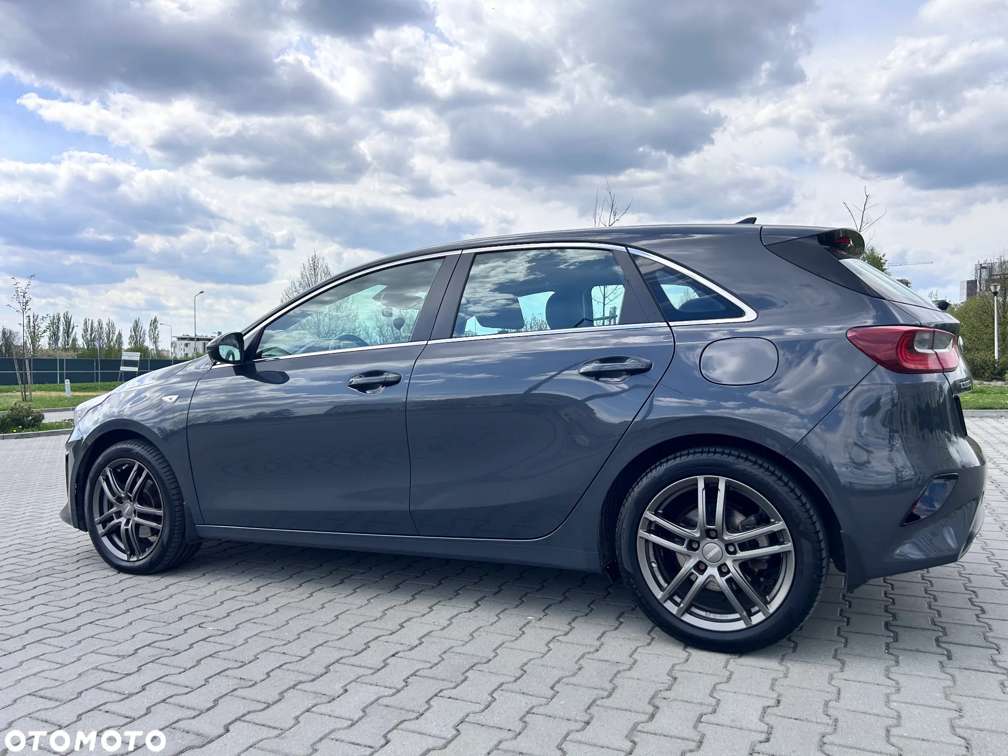 Kia Ceed 1.6 CRDi SCR L Business Line - 9