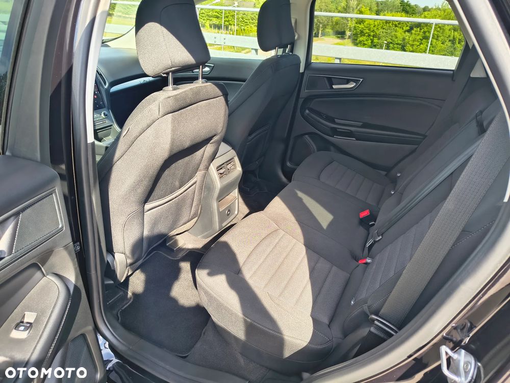 Ford Edge - 10