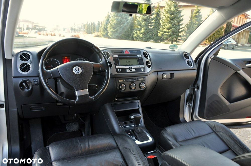 Volkswagen Tiguan - 29