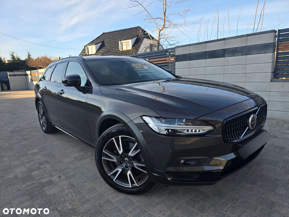 Volvo V90 Cross Country B4 D AWD Ultimate - 4
