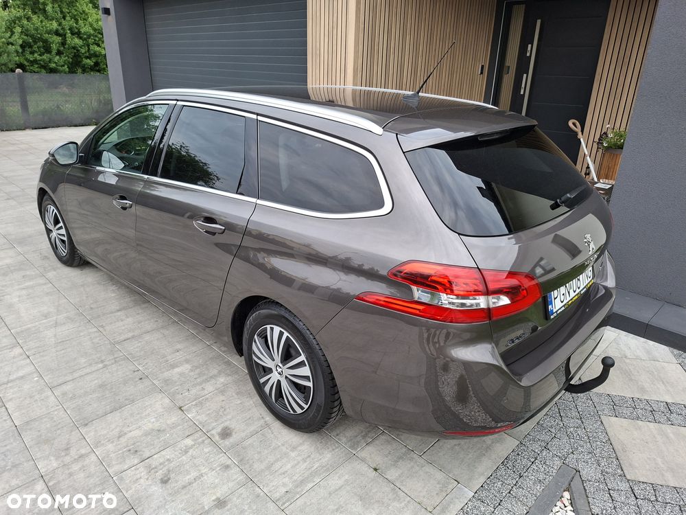 Peugeot 308 1.6 BlueHDi Allure S&S - 3