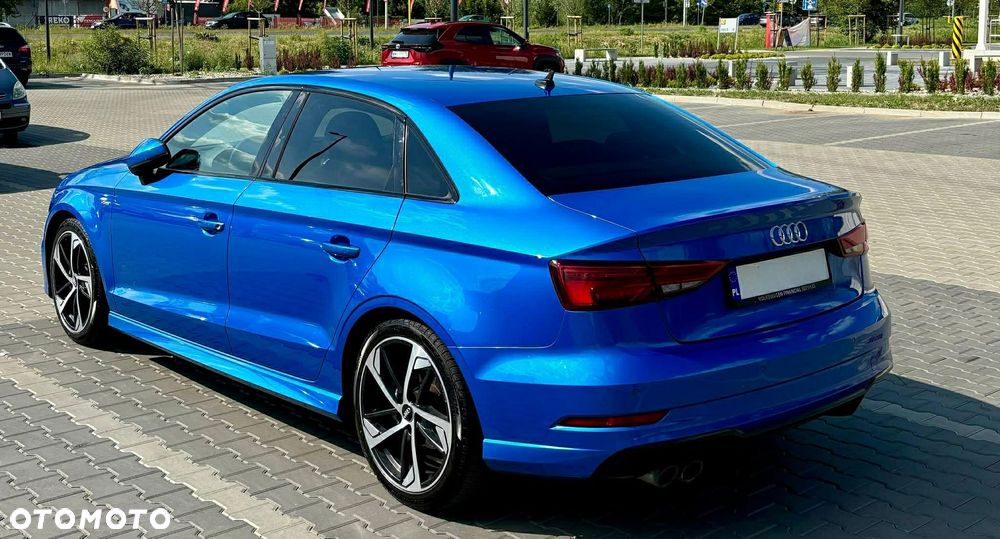 Audi A3 Sportback 35 TFSI Sport S tronic - 4