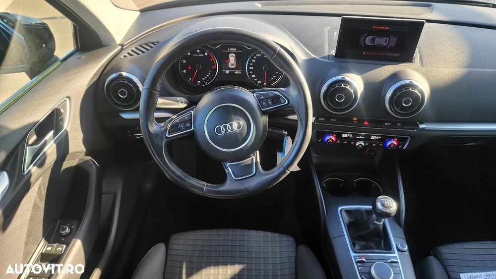 Audi A3 1.4 TFSI Attraction - 5