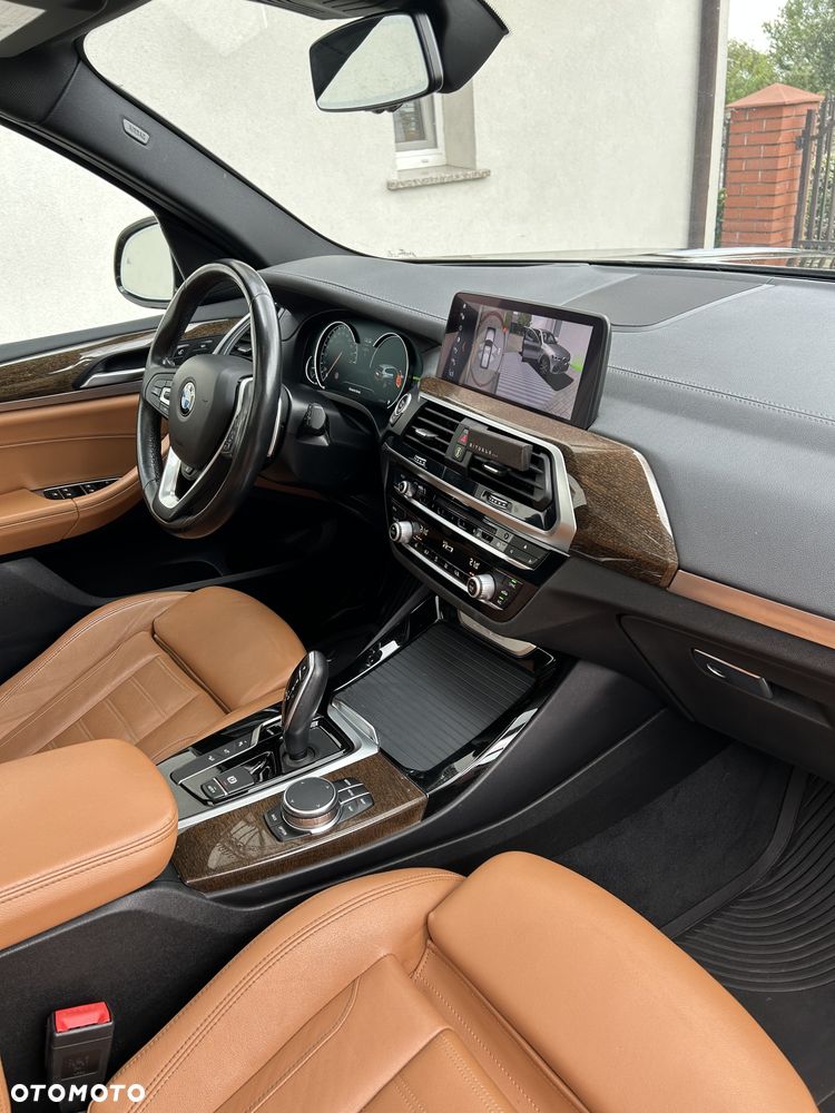 BMW X3 xDrive30i Luxury Line - 20