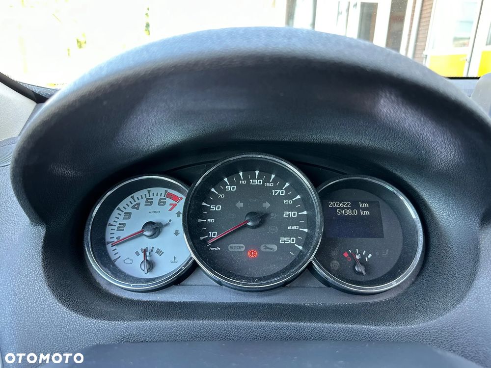 Renault Megane TCe 180 GT - 10