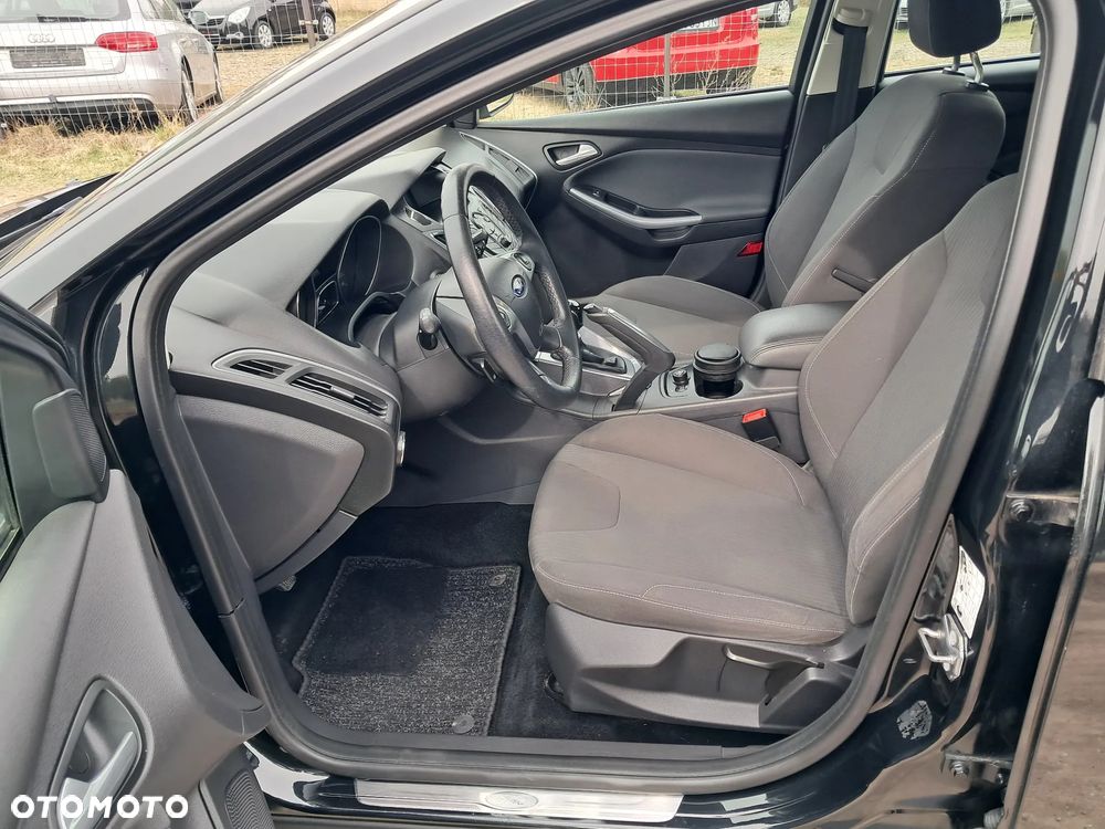 Ford Focus 1.6 TDCi DPF Titanium - 12