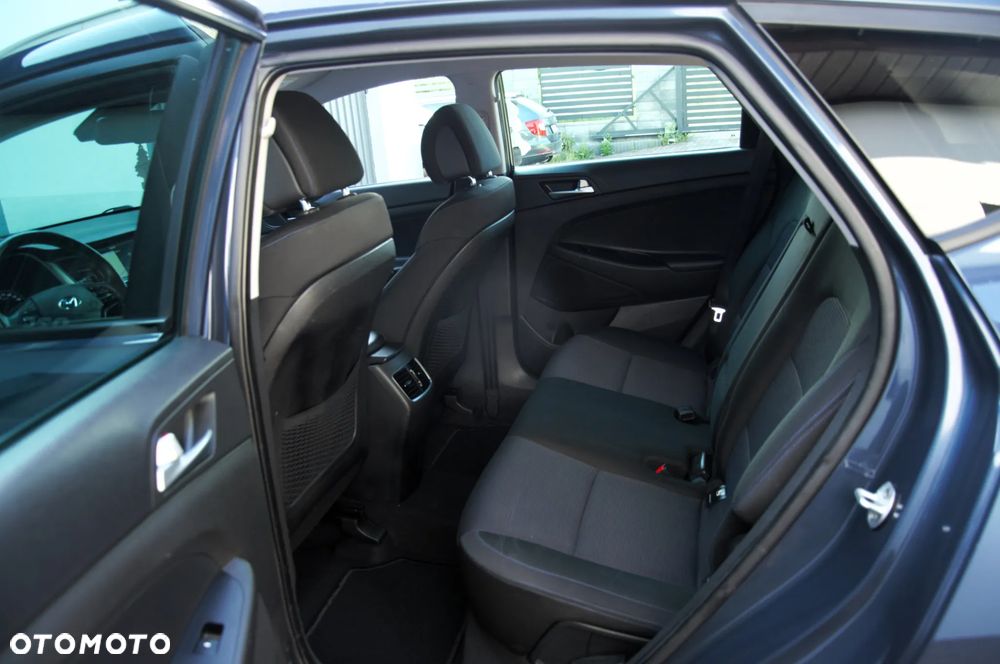 Hyundai Tucson 1.6 GDI BlueDrive GO 2WD - 5