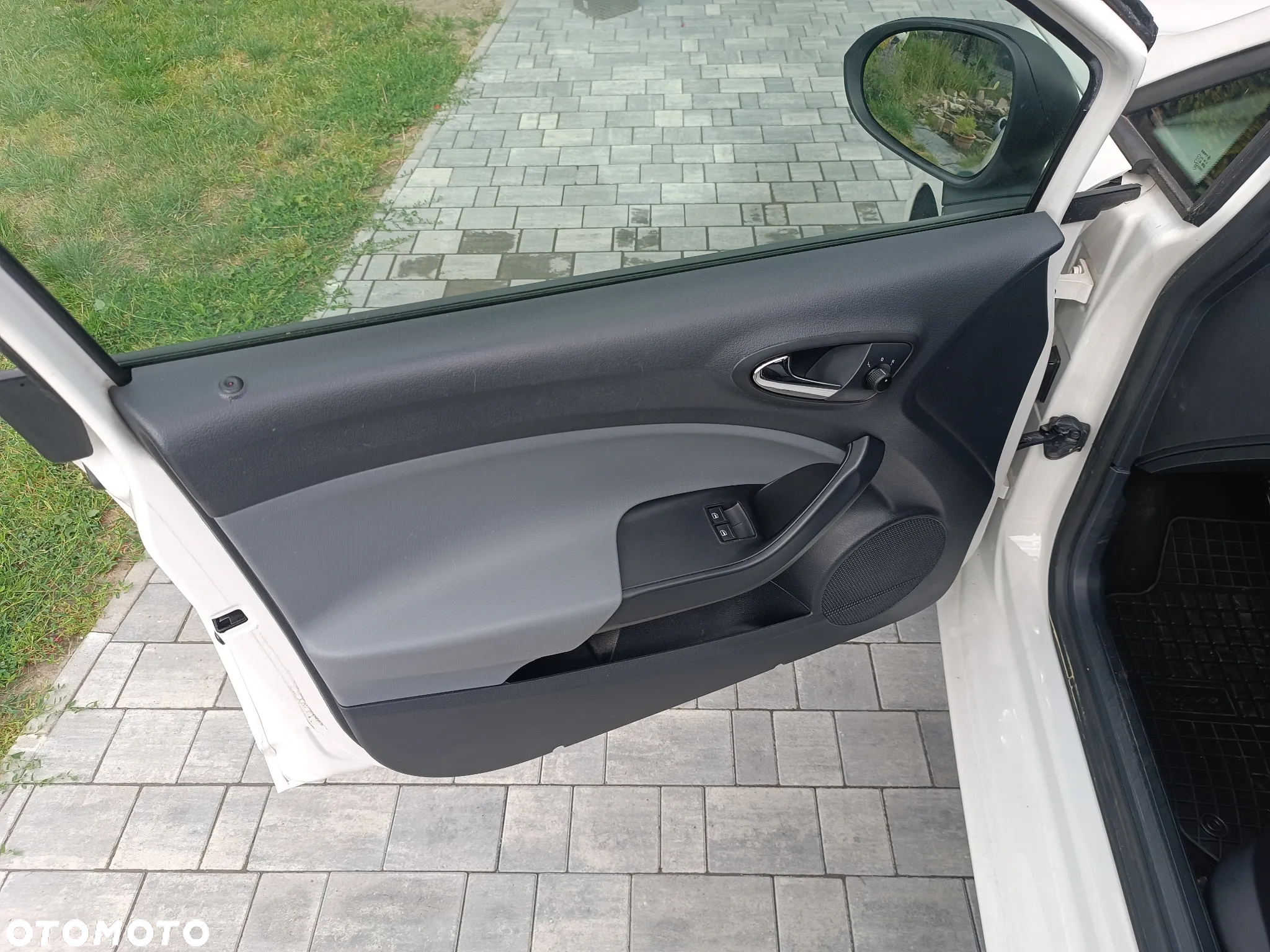 Seat Ibiza 1.2 12V Reference - 16