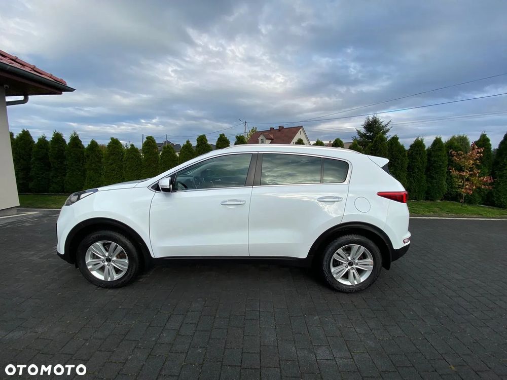 Kia Sportage 1.6 GDI 2WD Dream-Team Edition - 11