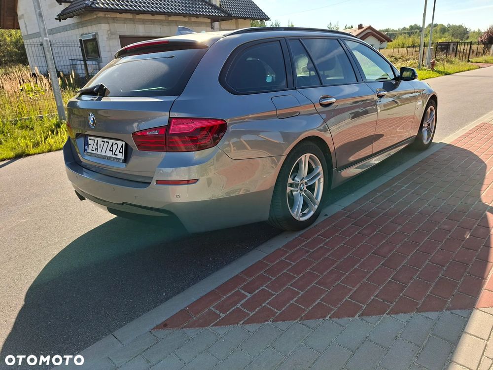 BMW Seria 5 520d xDrive - 4