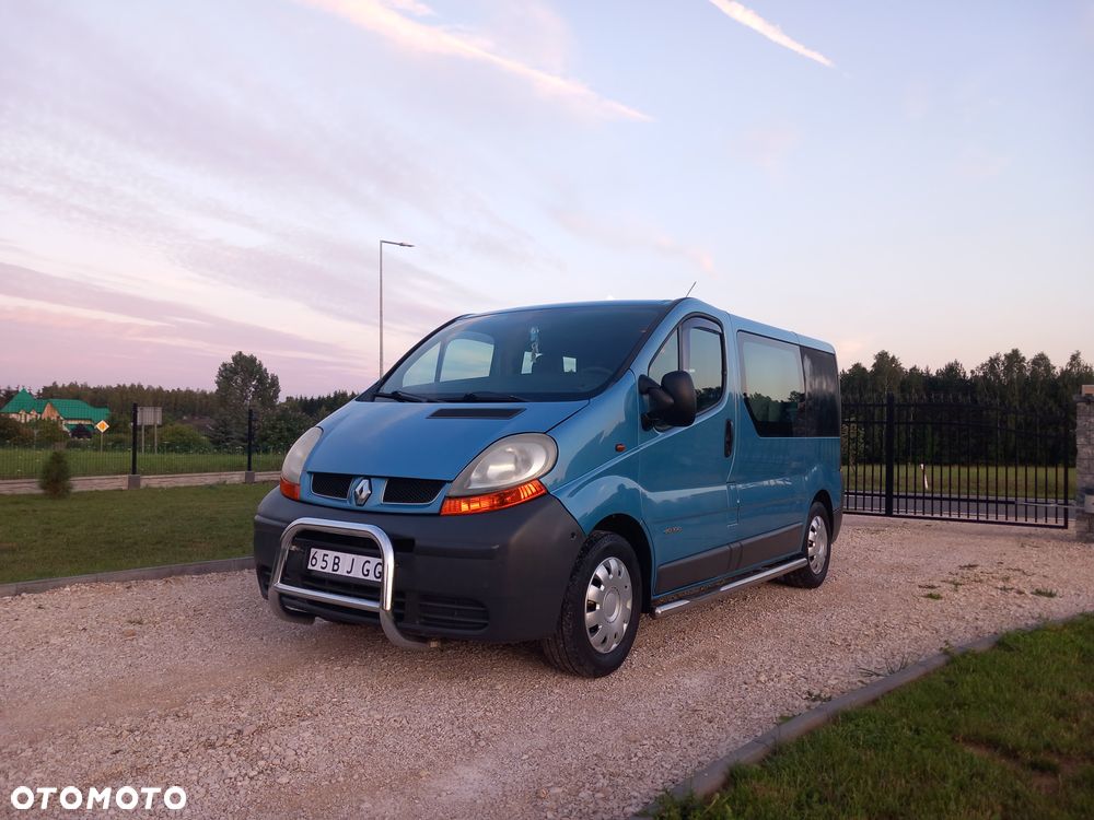 Renault Trafic - 2