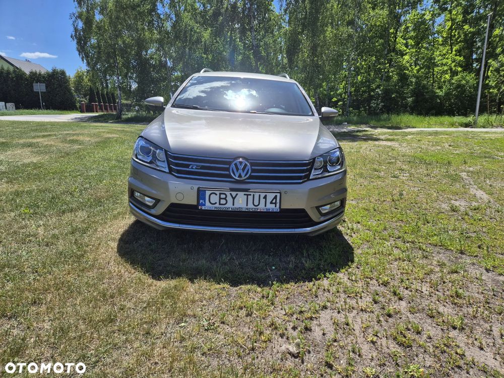Volkswagen Passat Variant 2.0 TDI Highline R-Style DSG - 1