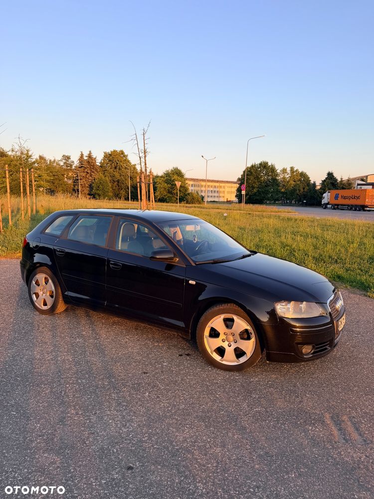 Audi A3 Sportback 2.0 TDI Ambiente - 6