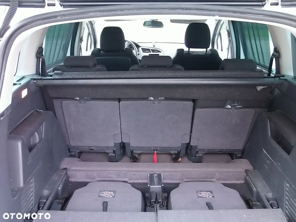 Peugeot 5008 1.6 HDi Premium - 9