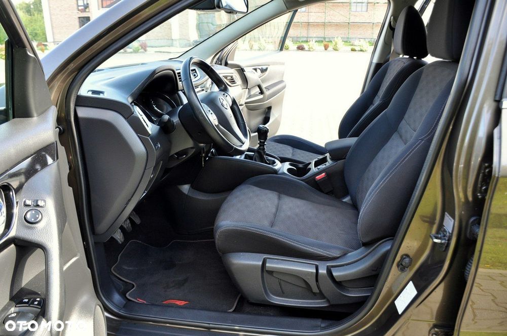 Nissan Qashqai - 21