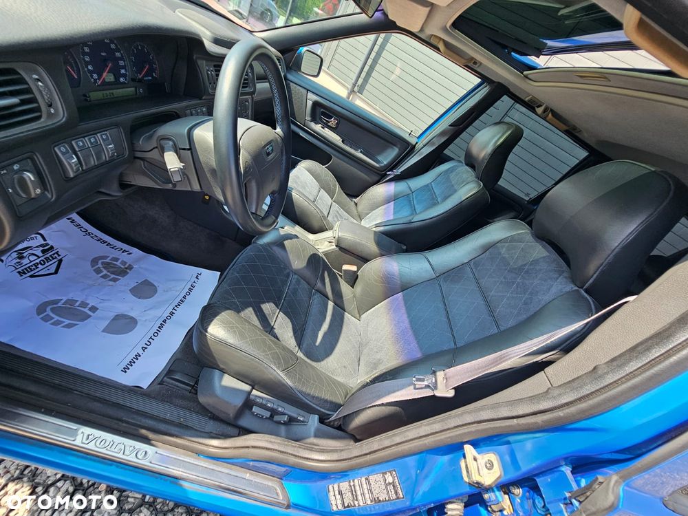 Volvo V70 R 2.3 AWD - 19