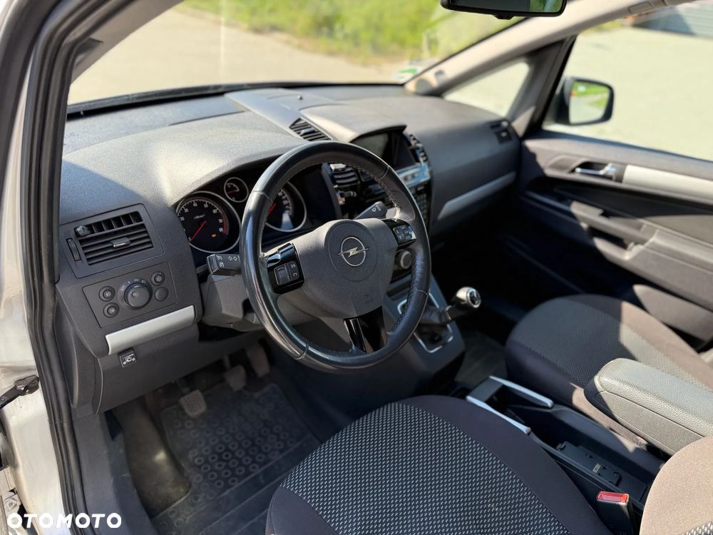 Opel Zafira 2.0 Turbo Edition - 15