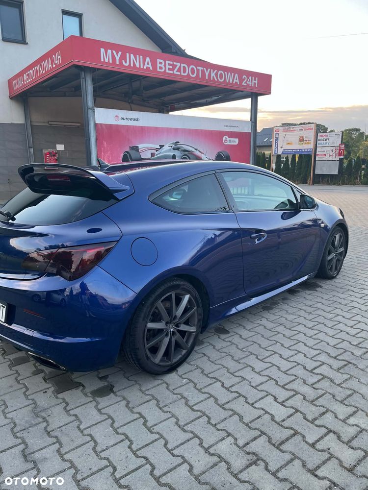 Opel Astra OPC - 7