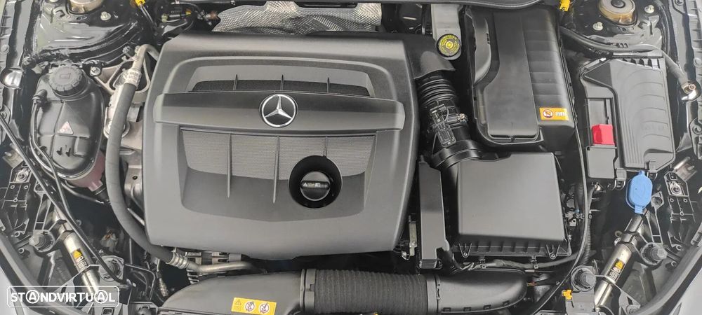 Mercedes-Benz CLA 180 d Shooting Brake AMG Line - 45