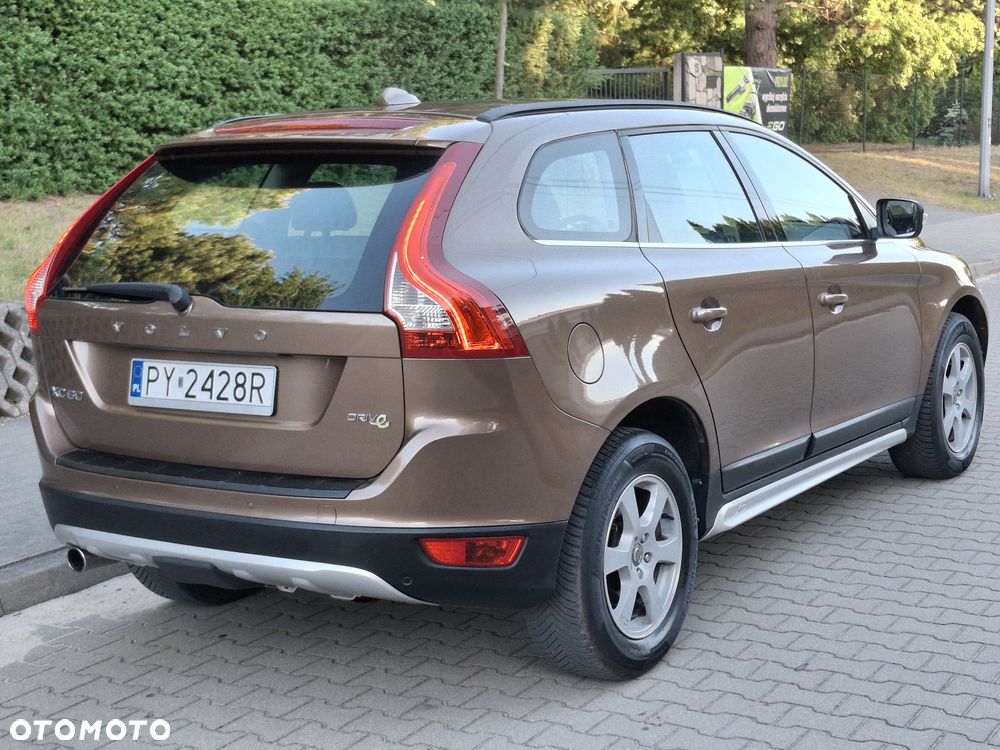 Volvo XC 60 - 4