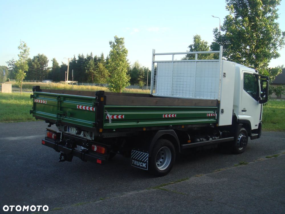 Nissan NT 500 - 8