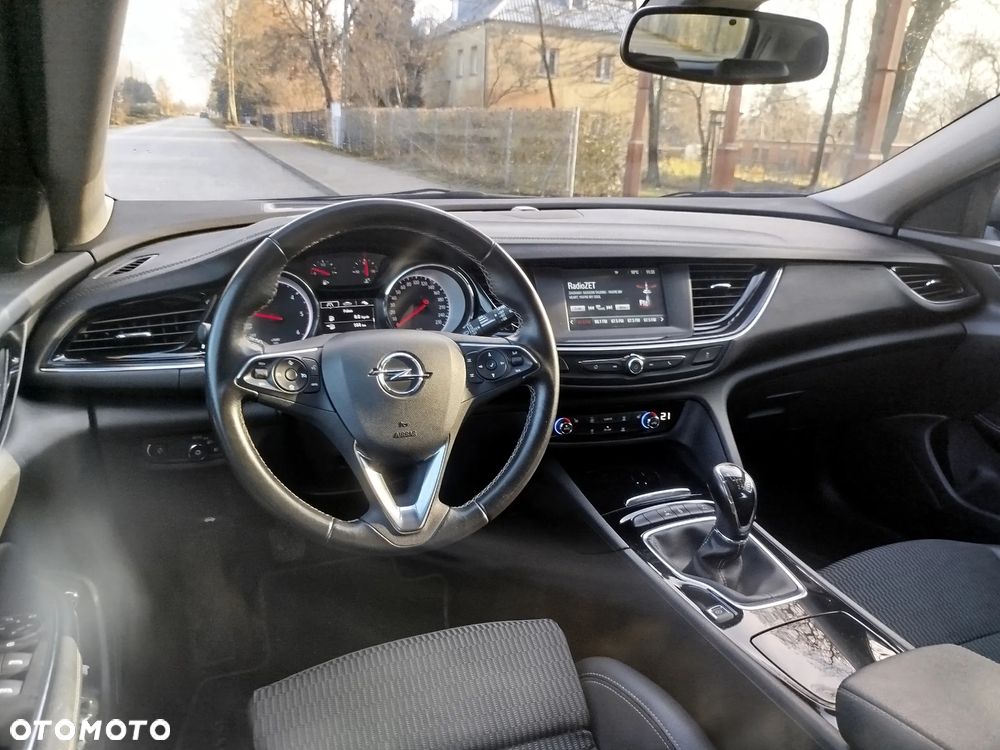 Opel Insignia - 13