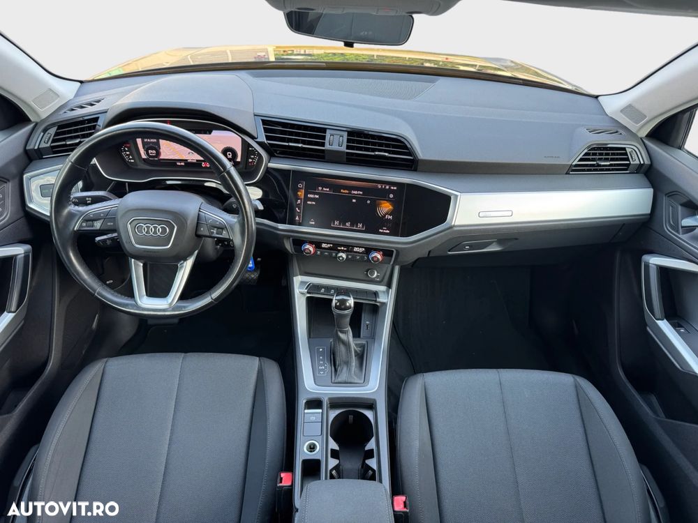 Audi Q3 2.0 35 TDI S tronic Advanced - 7