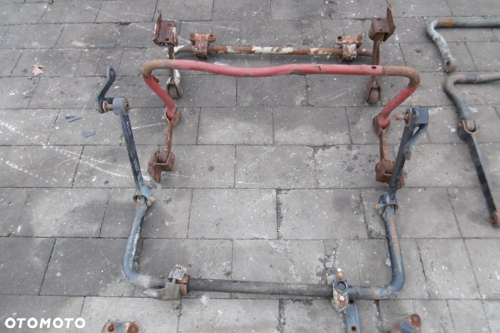 Drążek stabilizator przód Iveco Eurotrakker 4x4 6x4 8x4 - 6