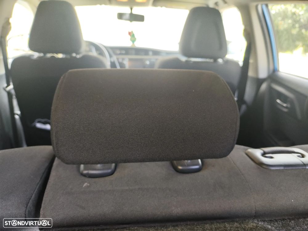 Toyota Auris 1.4 D-4D Comfort+Navi - 11