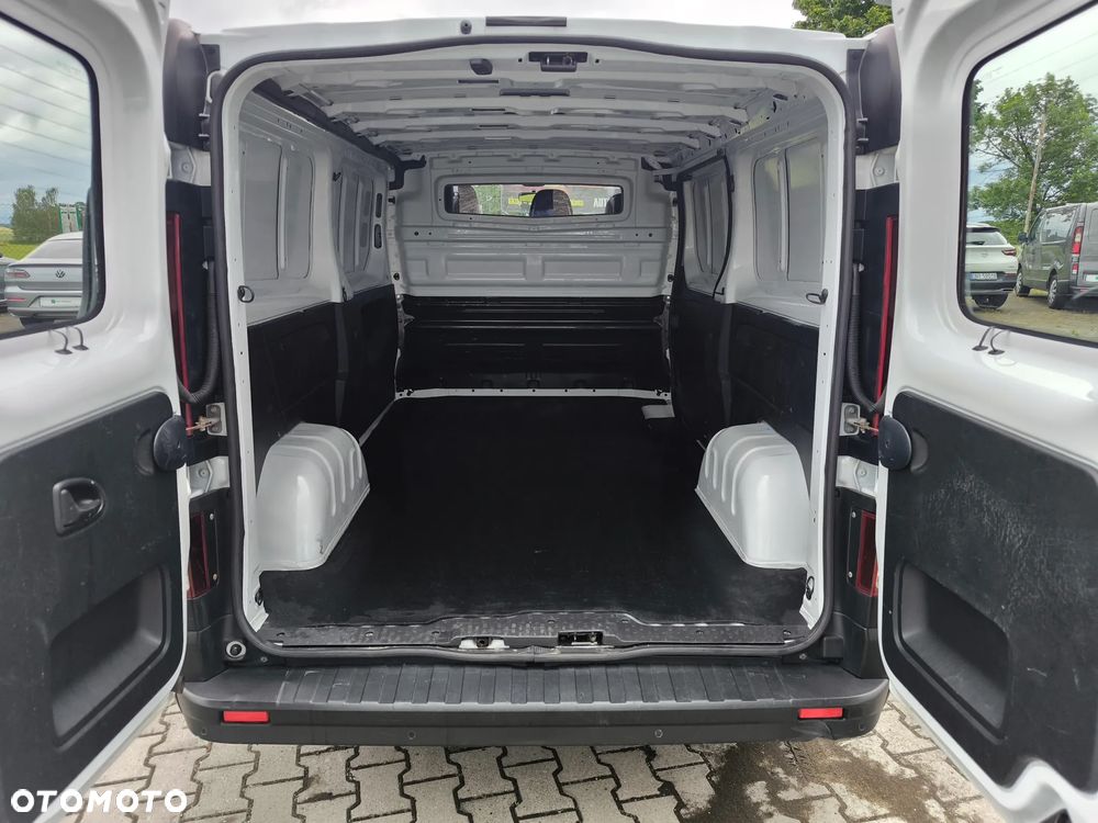 Renault Trafic - 14
