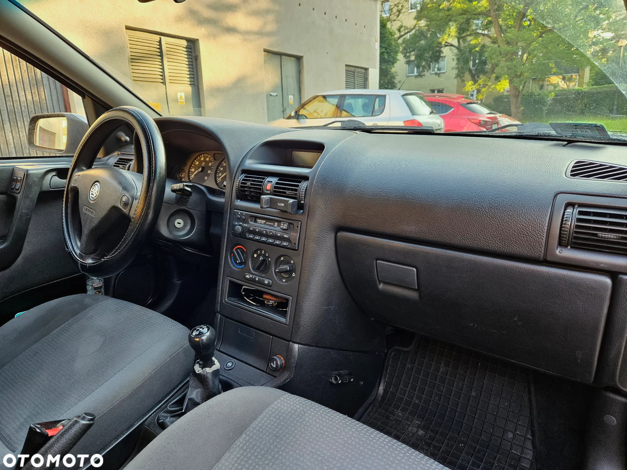 Opel Astra - 10