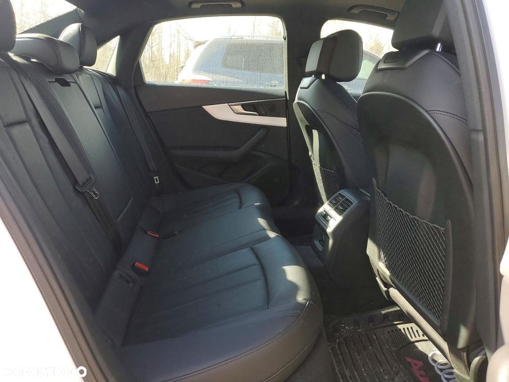Audi A4 Limousine 45 TFSI quattro S tronic S line - 11