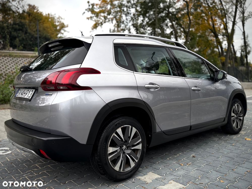 Peugeot 2008 PureTech 110 Stop&Start Allure - 8