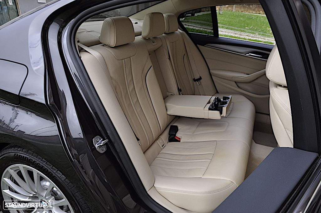 BMW 530 e iPerformance - 12