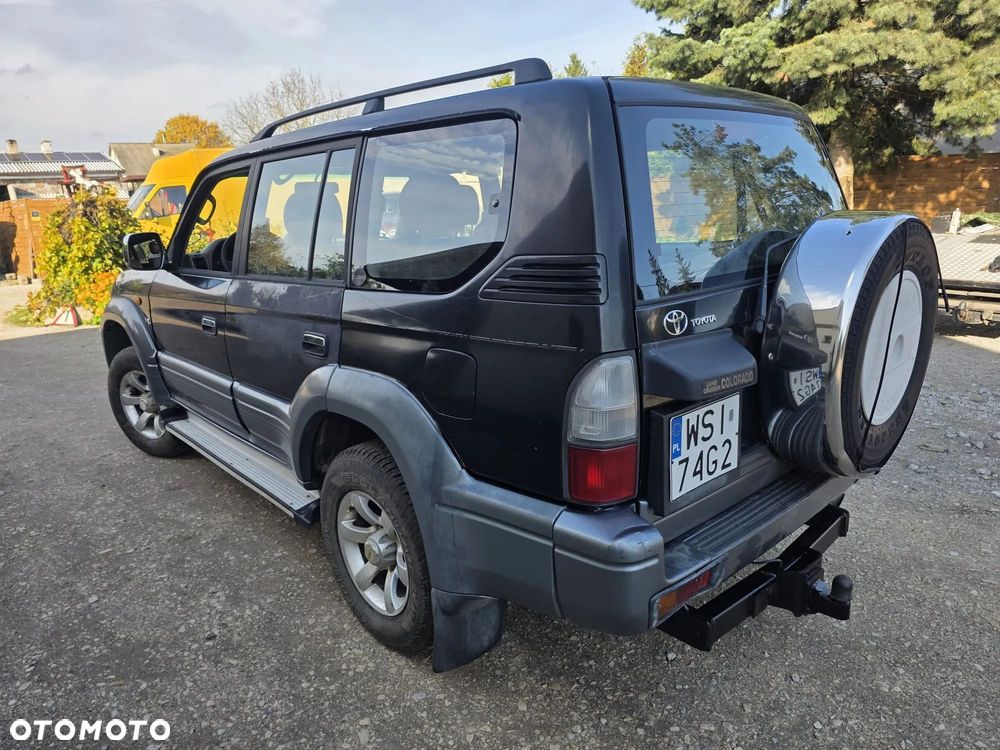 Toyota Land Cruiser 2000 photo 2